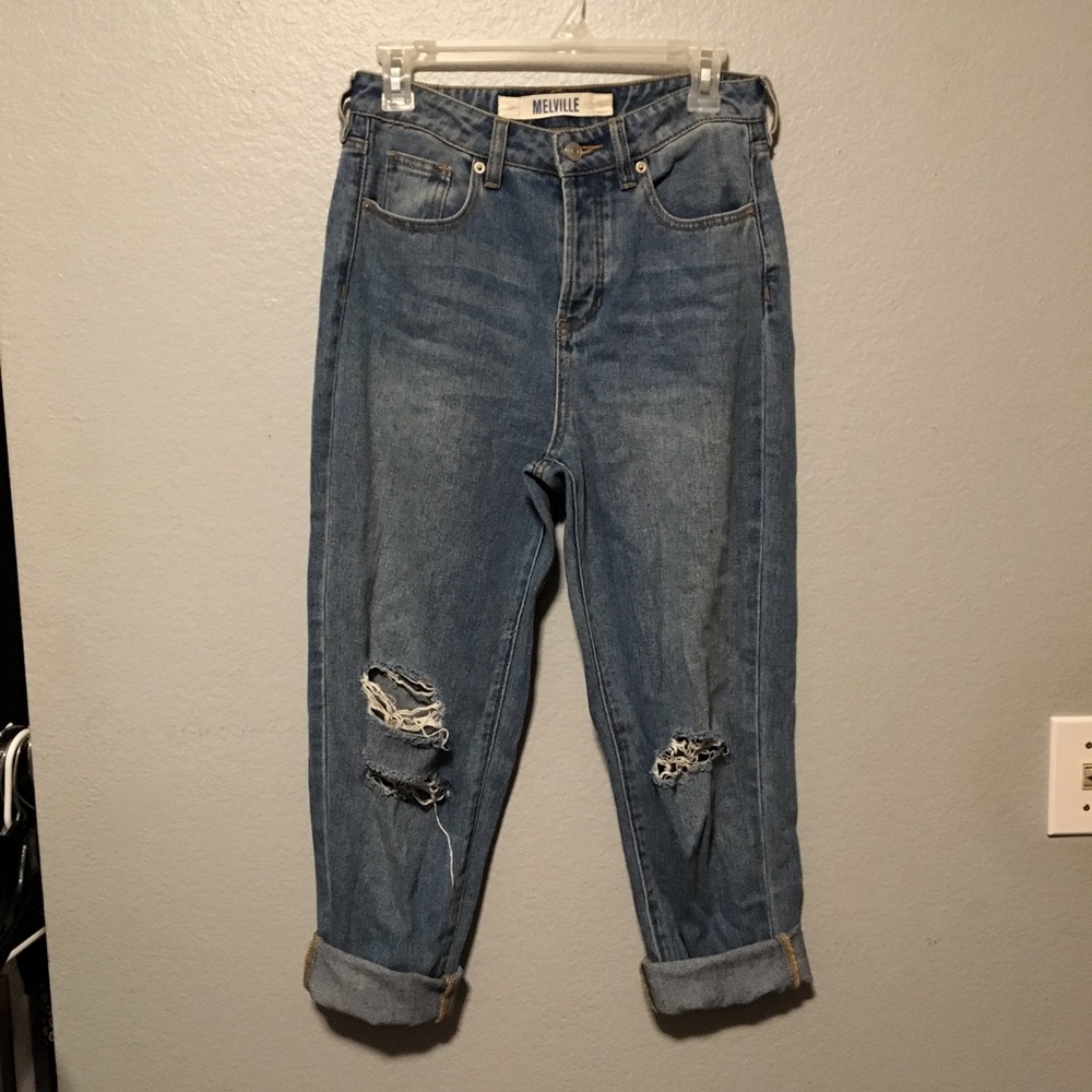 brandy melville distressed rip boyfriend jeans
